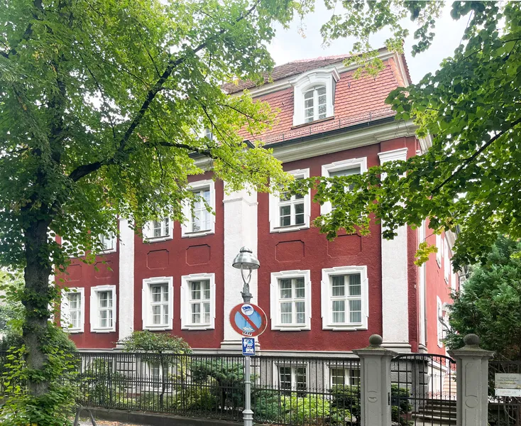 Teilgewerbe möglich – prächtige Etagenwohnung in West-End — photo 1